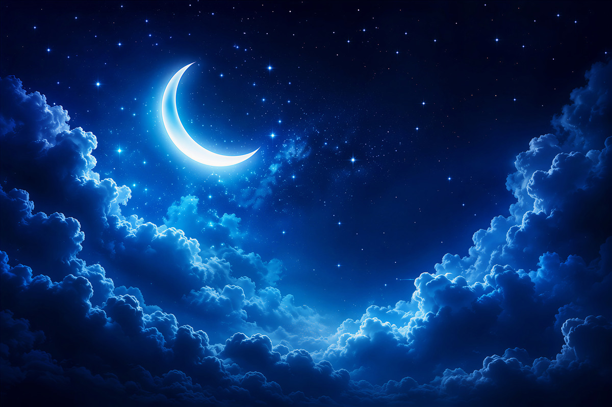 Fotobehang magische maan die boven de nachtelijke wolken zweeft