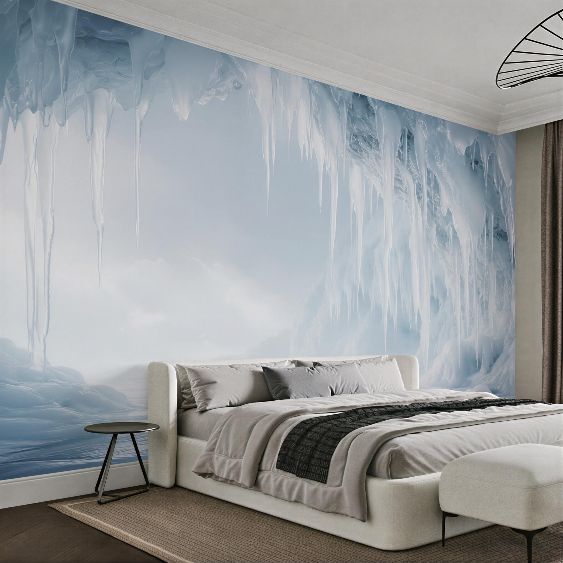Fotobehang ijsgrot met stalactieten in blauwe tinten
