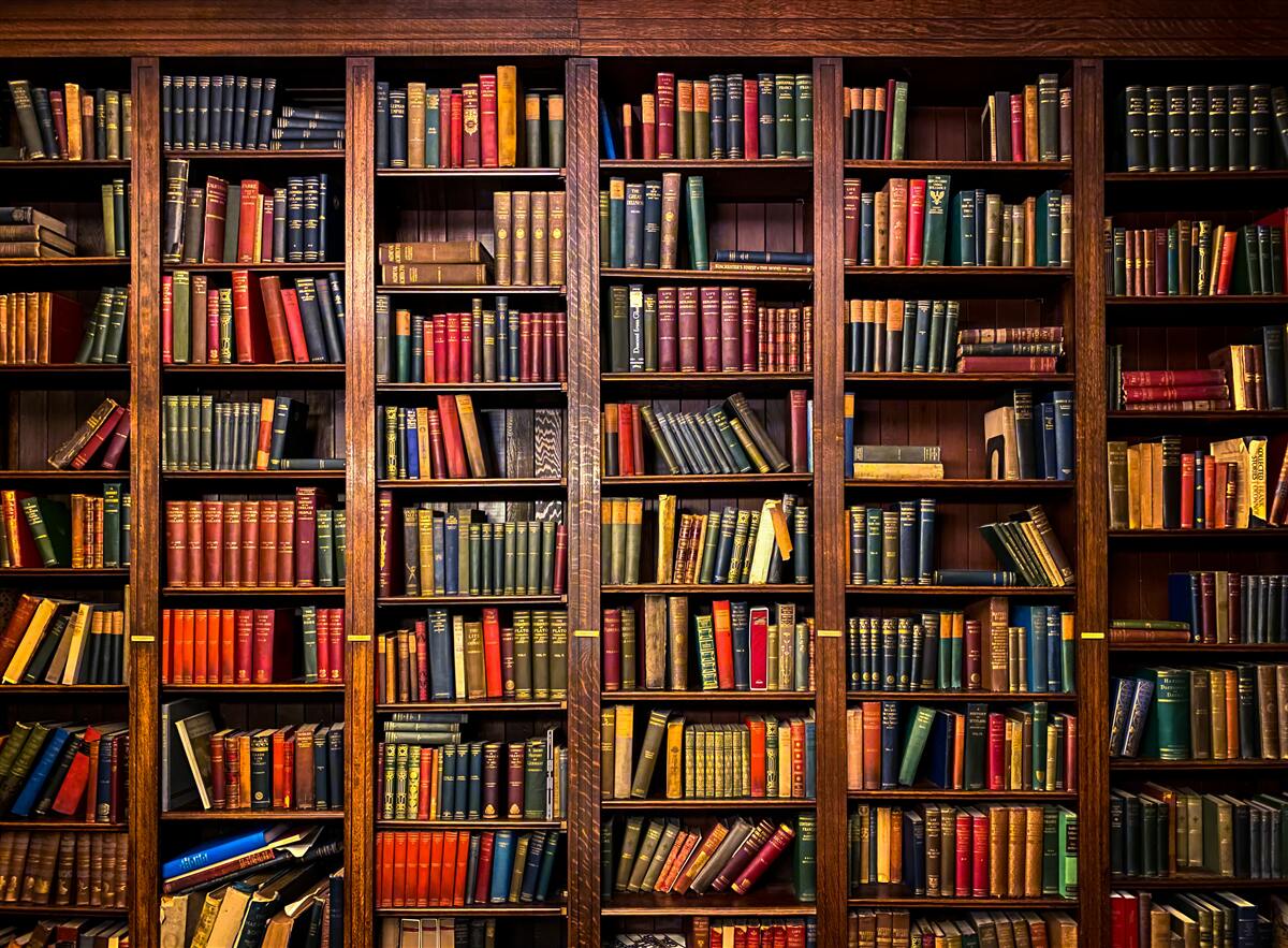 Fotobehang reserveer een grote bibliotheek
