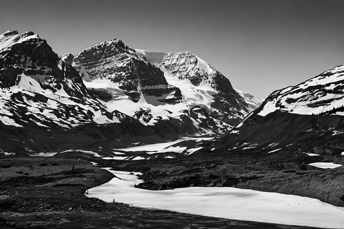 Fotobehang zwart-wit afbeelding met bergen